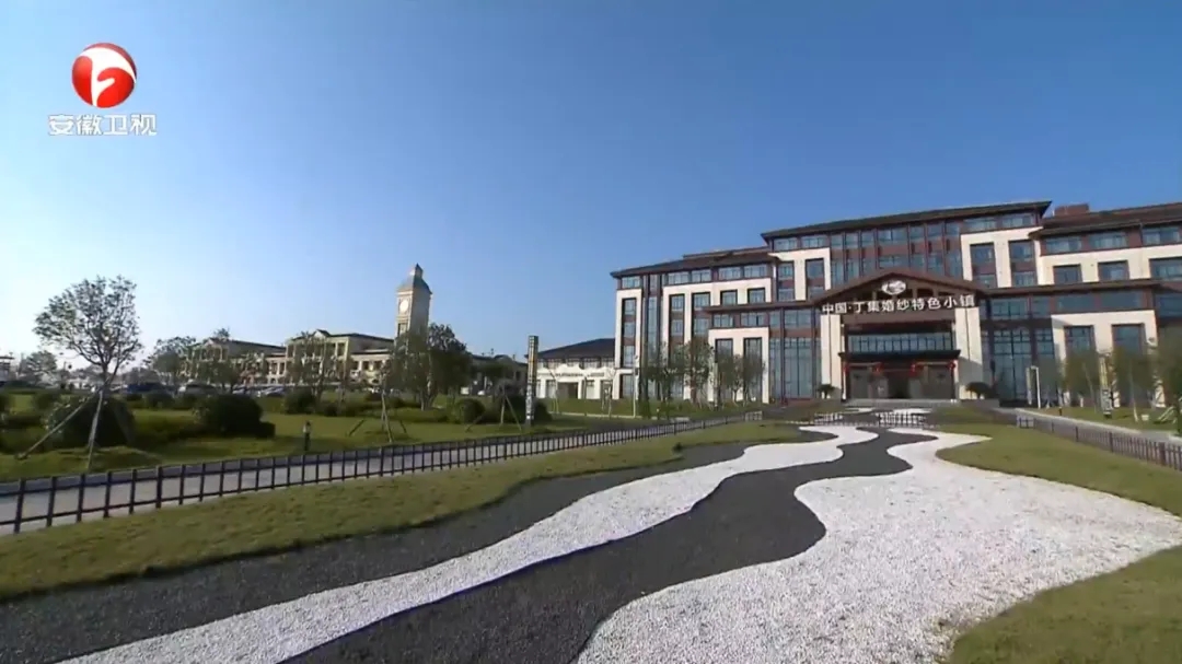 1761826730025.jpg 1.webp.jpg